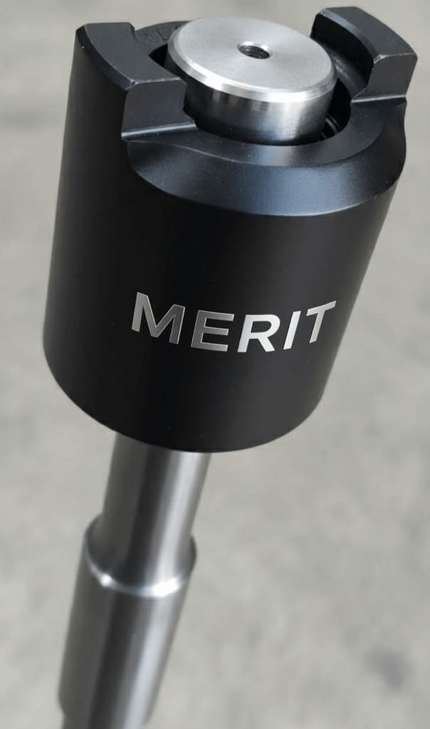 Шпильки стяжные Rammer — премиальный заменитель от MERIT